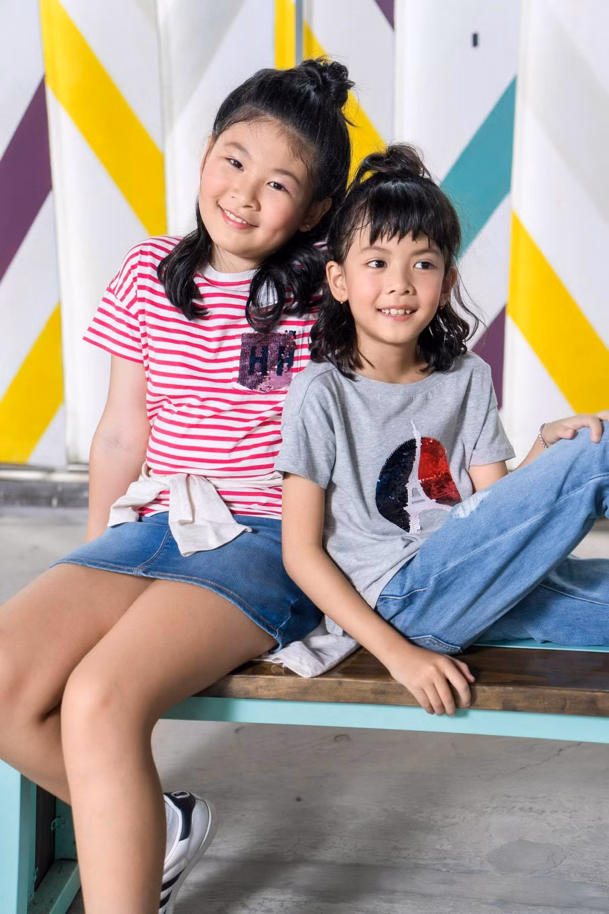 "Tôi không nuông chiều các yêu cầu vô lý của các bé, mà vẫn giải thích và định hướng cho các con hiểu chuyện. Tôi chỉ mong con lớn khôn, khỏe mạnh chứ không áp đặt hay quá trông chờ gì dễ gây áp lực cho con", anh nói.