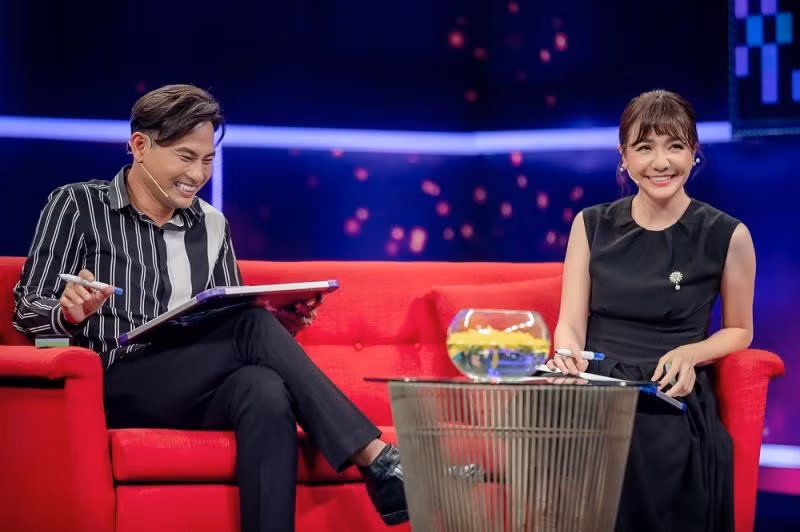 Vo Huynh Dong suy sup, mat phuong huong vi nguoi thu 3 xuat hien-Hinh-2