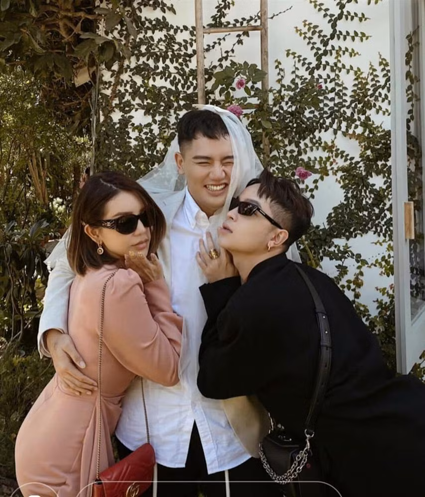 Hotgirl Hạt Mít và stylist Kelbin Lei cùng tranh giành một "cô dâu".
