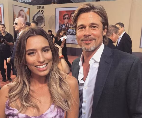 Brad Pitt gia nua voi mai toc dai luot thuot, rau ria xom xoam-Hinh-5