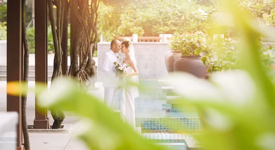 Thậm chí, thông tin về chú rể cũng được Xuân Lan giữ kín.