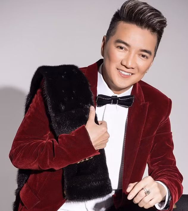 Dam Vinh Hung tra phi ban quyen trong vu kien voi nhac si 