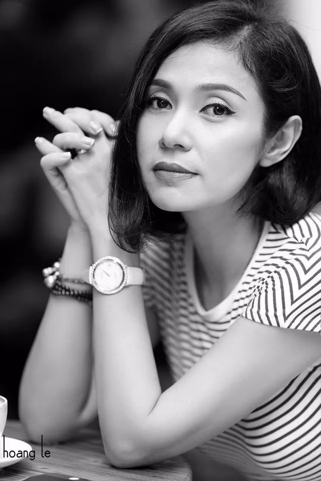 Để có sắc vóc đáng mơ ước như hiện tại, cô phải chăm chỉ tập luyện thể dục thể thao kết hợp với ăn chay trường trong nhiều năm mà cô hình thành như thói quen sống.