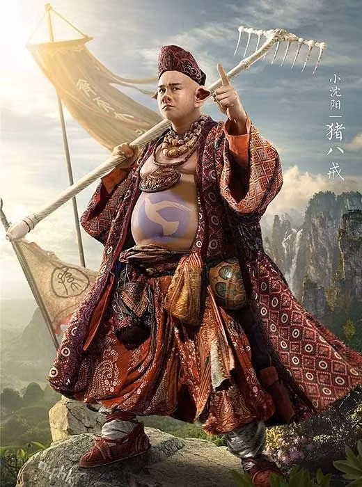 Một Trư Bát Giới xứng đáng mang danh hiệu "Soái ca" trong tất cả các lão Trư của điện ảnh Trung Quốc. Ánh mắt sắc sảo, hút hồn cùng vẻ ngoài toát ra "soái khí". Đây là một phiên bản khác xa hoàn toàn với tạo hình gốc nhưng cũng đã để lại một ấn tượng khó quên trong lòng khán giả.