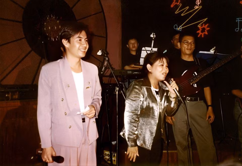 Đoan Trường tiết lộ ảnh hiếm của Siu Black năm 1999.