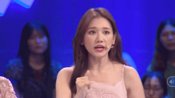 Hari Won tiết lộ được Trấn Thành tặng túi 89 triệu khi mới yêu - Hình 2 Hari Won tiet lo duoc Tran Thanh tang tui 89 trieu khi moi yeu-Hinh-2