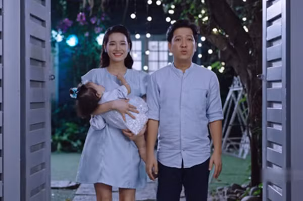 Xon xao hinh anh duoc cho la con gai cua Nha Phuong?-Hinh-3