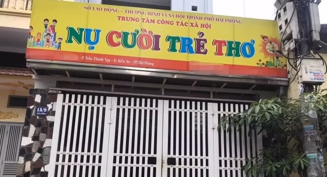 Bé 2 tuổi nghi bị bạo hành ở trung tâm giáo dục chuyên biệt Be 2 tuoi nghi bi bao hanh o trung tam giao duc chuyen biet