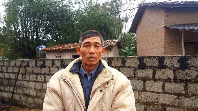 Ông Ba Huy Huấn (SN 1957) - trưởng thôn Bản Chu B, xã Khuất Xá, Lộc Bình cho biết: "Nguyên bản khu biệt phủ rất rộng lớn. Địa phương có hướng bảo tồn, tôn tạo lại khu biệt phủ tuy nhiên công tác vẫn còn gặp nhiều khó khăn. Ngày tôi còn nhỏ, các cụ trong thôn vẫn kể cụ Vi Văn Định là người có tâm với bà con. Thế hệ chúng tôi ai cũng mong gìn giữ những di tích còn lại của cụ".