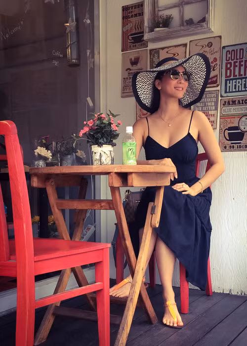 Kỳ Duyên khoe ảnh đi món ăn Việt ở một quán cafe phương Tây tại Hàn Quốc.