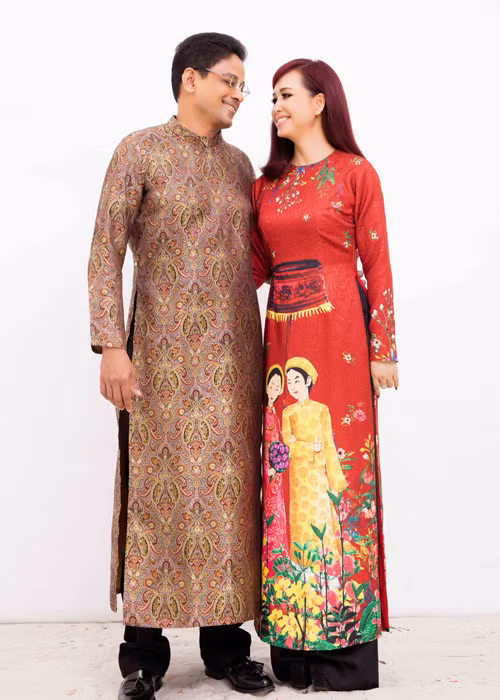 Loat anh gia dinh cua hoa hau hanh phuc nhat Viet Nam-Hinh-2