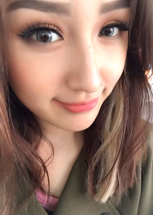 Mai Phuong Thuy dang yeu dai gia khac, Ha Vi thay doi ra sao?-Hinh-2