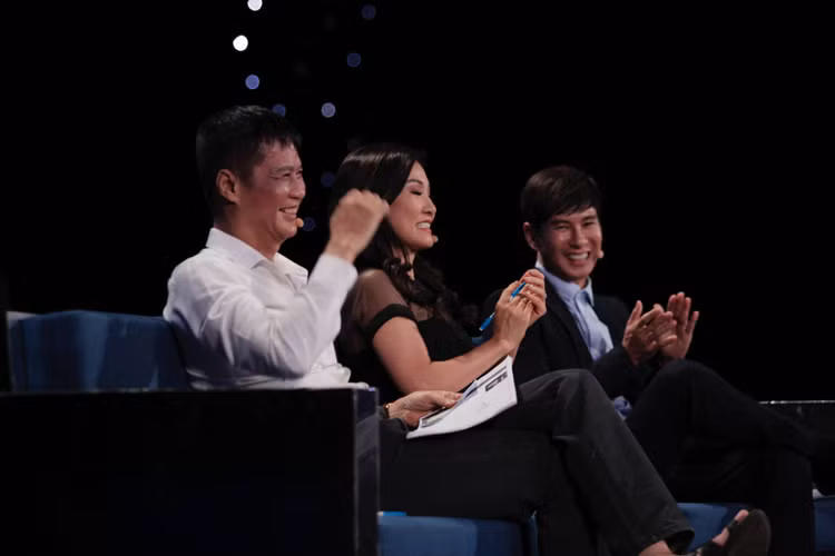 Bảo Sơn cũng tiếp tục “hạ gục” giám khảo với màn đối đáp về chiều cao, cân nặng “bá đạo” khiến anh trở thành là một ứng viên tiềm năng trong ngôi nhà chung của học viện.