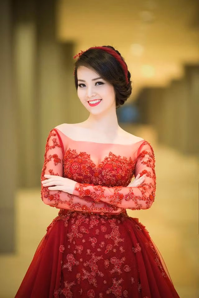 Hiện tại, Thụy Vân có tổ ấm hạnh phúc và con trai 5 tuổi khiến nhiều người ngưỡng mộ. Vốn kín tiếng trong cuộc sống riêng, cô chưa một lần để ông xã xuất hiện trước công chúng. Thụy Vân quan niệm rằng, gia đình là chốn bình yên mà cô muốn giữ cho mình.