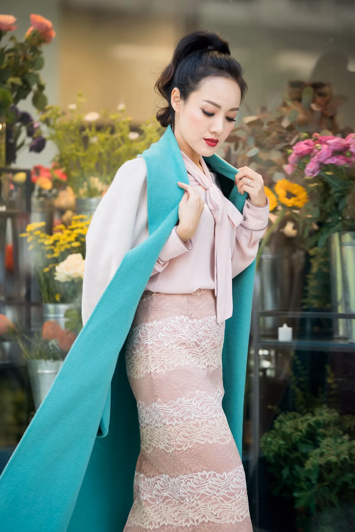Kho nhan ra BTV Hoai Anh cua ban tin Thoi su trong loat anh nay