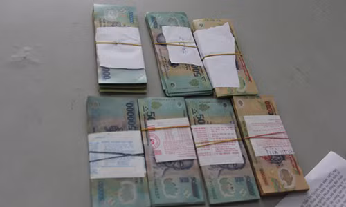 Rut trom 30 ty, mot ke toan truong duong sat bi bat