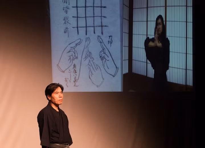 Ninja Nhat cuoi cung: Nguyen dem nghe thuat ninja xuong mo-Hinh-2