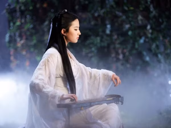 Noi kho "thau troi" cua "thuoc doc phong ve" Luu Diec Phi