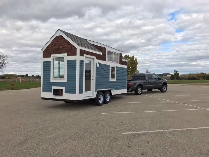Một ngôi nhà di động ở Middleton, Wisconsin được rao bán với giá khoảng 1,3 tỷ đồng.