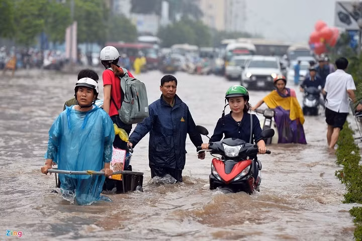 "Ha Noi cu mua la ngap" vi quay lung voi nhung dong song?