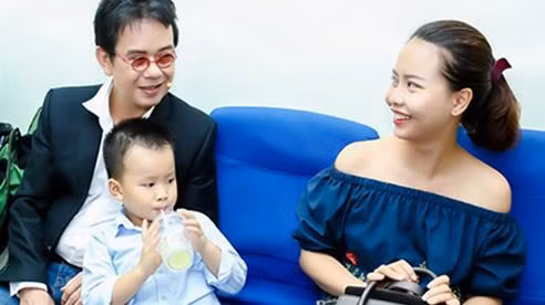 Nhac si Duc Huy tiet lo "bi kip" song cung vo tre kem 44 tuoi-Hinh-2