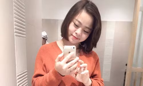 "Sau chia tay cứ vui lên, ắt có người vì yêu mà đến" "Sau chia tay cu vui len, at co nguoi vi yeu ma den"