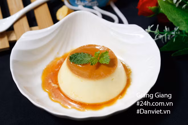 Làm bánh flan theo cách này vừa mềm mịn, thơm mát lại không lo bị rỗ - Hình 2 Lam banh flan theo cach nay vua mem min, thom mat lai khong lo bi ro-Hinh-2