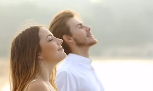 Khổ sở vì bạn trai ghen tuông, dằn vặt về quá khứ Kho so vi ban trai ghen tuong, dan vat ve qua khu