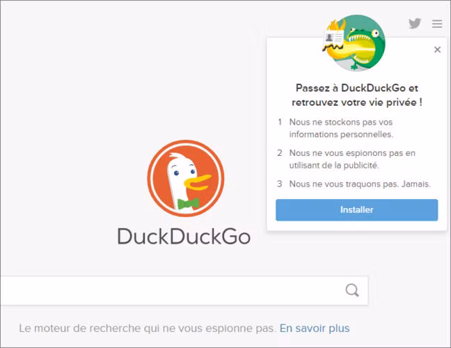 DuckDuckGo là công cụ tìm kiếm siêu dữ liệu tập hợp tất cả các kết quả của năm công cụ tìm kiếm khác cộng lại như Yahoo!, Bing hoặc Wikipedia.