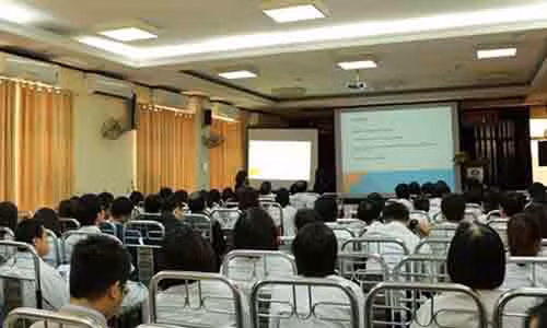 Toàn cảnh cuộc hội thảo quốc tế với chủ đề "u nguyên bào võng mạc". Toàn cảnh cuộc hội thảo quốc tế với chủ đề "u nguyên bào võng mạc".