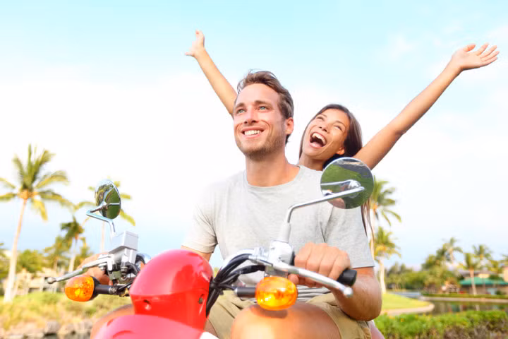 Hãy thư thái: Thay vì lo lắng và bực bội, hãy chuẩn bị đối diện với những điều không mong muốn khi đi du lịch mùa cao điểm. Có thể bạn sẽ không có chuyến đi tuyệt vời nhất nhưng bạn sẽ có những trải nghiệm khó quên.