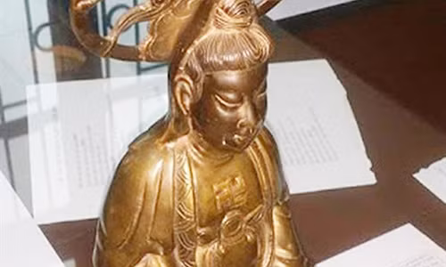 Đạo chích không đổi nghề, vẫn dính án vì trộm tượng Phật Dao chich khong doi nghe, van dinh an vi trom tuong Phat