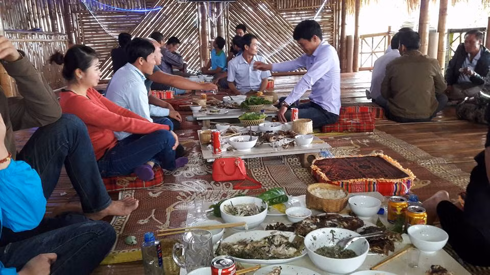 Lam giau o nong thon: Kiem tien cuc tu dich vu cau ca giai tri-Hinh-2