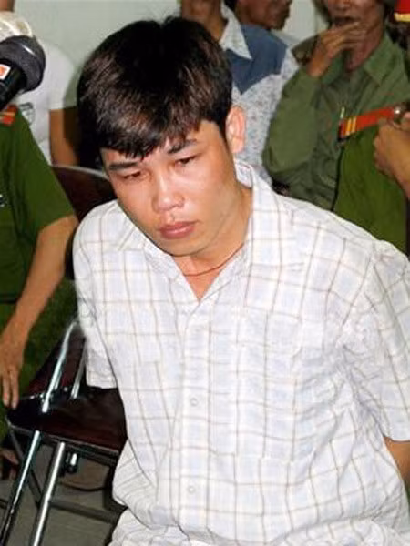 Nghe si Viet "nhay mua" voi scandal: Phai chang khan gia qua de dai?-Hinh-3
