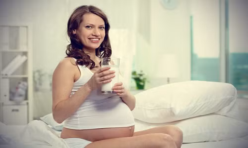 Thiếu nước ối nên uống gì mẹ bầu cần biết - Hình 5 Thieu nuoc oi nen uong gi me bau can biet-Hinh-5