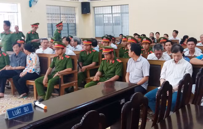 Can phien toa xu vang mat vu lua dao lon nhat mien Tay-Hinh-2