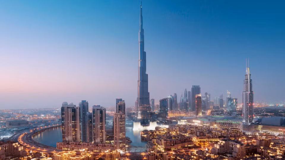 Dubai dan dau diem du lich duoc tang boc thai qua
