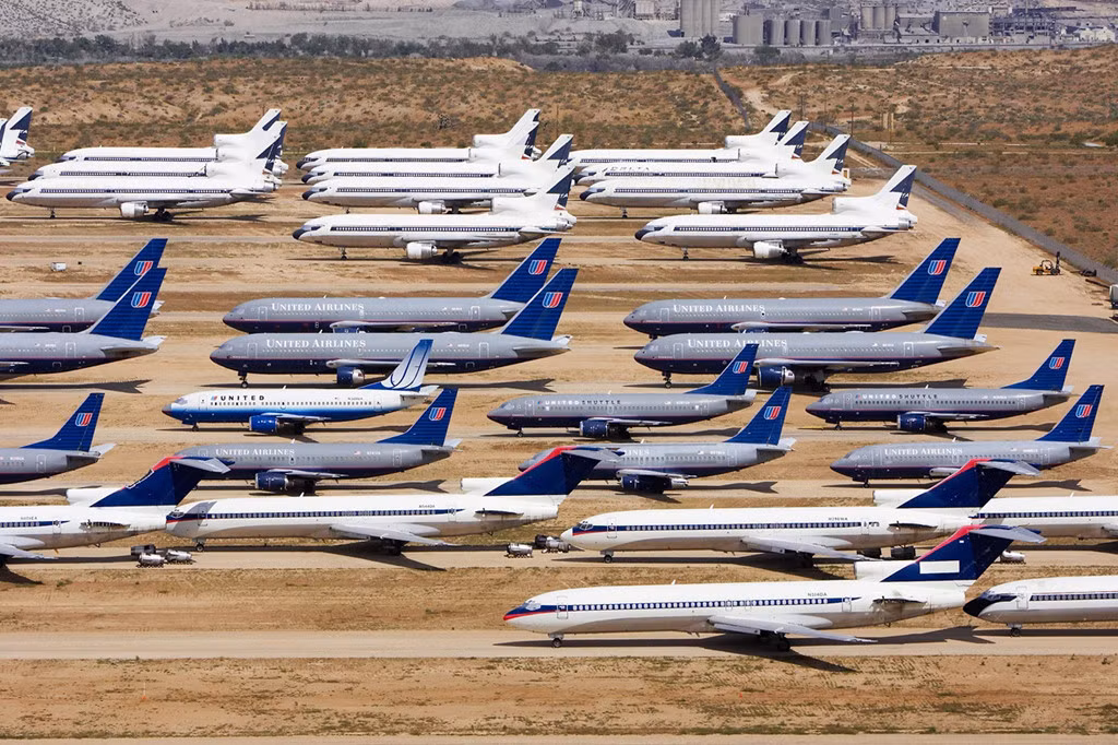 Cảng hàng không và vũ trụ Mojave ở California (Mỹ) nằm giữa sa mạc cũng là một nghĩa địa máy bay lớn trên thế giới. Ảnh: BossRoyal.