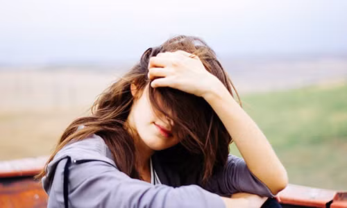Người đàn bà đẻ thuê và những đồng tiền oan nghiệt Nguoi dan ba de thue va nhung dong tien oan nghiet