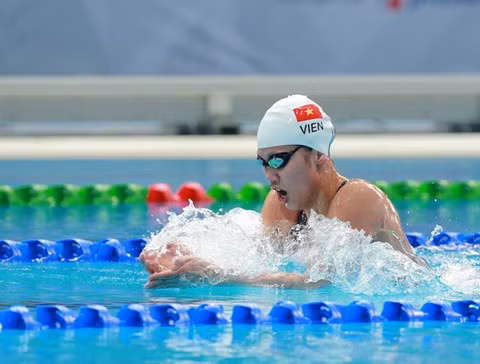 Ở SEA Games 29 vừa qua, Ánh Viên là vận động viên Việt Nam xuất sắc nhất với việc giành 8 Huy chương Vàng, phá 3 kỷ lục Đại hội. Trước đó 2 năm, tại SEA Games 28, Ánh Viên cũng giành tổng cộng 8 Huy chương Vàng và phá 8 kỷ lục. Đường bơi Đông Nam Á dường như đang nhỏ bé với tài năng của cô.