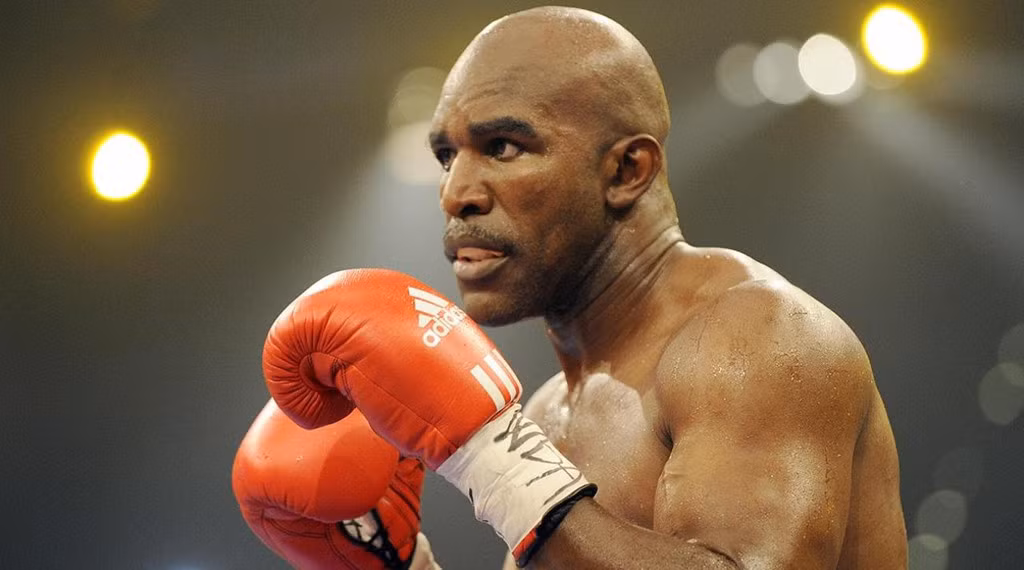 Cau chuyen phia sau man "cau xuc" lich su cua Mike Tyson-Hinh-3