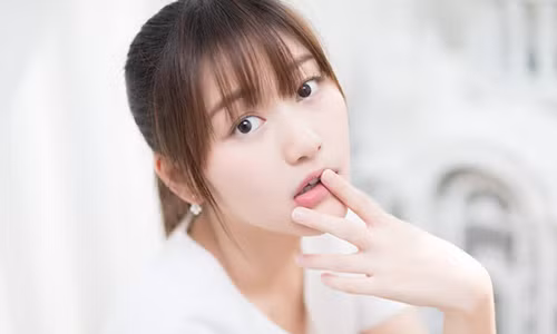 Tuổi 20 đừng vội lạm dụng tiêm botox, nếp nhăn có thể ở lại vĩnh viễn Tuoi 20 dung voi lam dung tiem botox, nep nhan co the o lai vinh vien