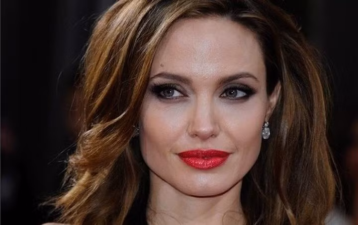 Ngôi sao Hollywood Angelina Jolie có sở thích ...