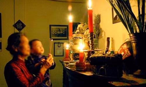 Nen cung RAM THANG 7 tu ngay mung 10 am lich tro di?