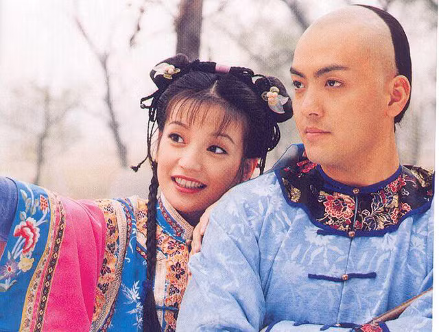 Tu vu Trieu Vy, Gen Y boi hoi nho ve “Hoan chau cach cach“