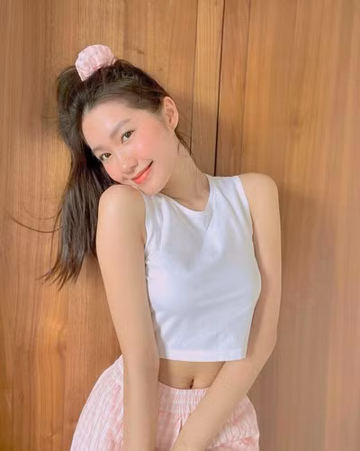 Chẳng chịu công khai nhưng đã có vô số bằng chứng Văn Hậu và Hải My là 1 đôi được cư dân mạng thu thập được.