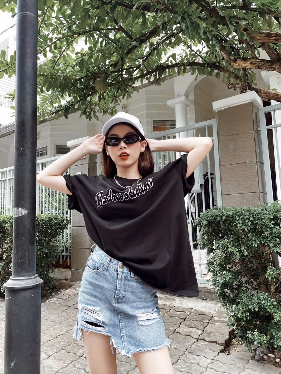 Nữ sinh trường ĐH Văn Lang hướng đến lối sống tích cực, lạc quan và vui vẻ.