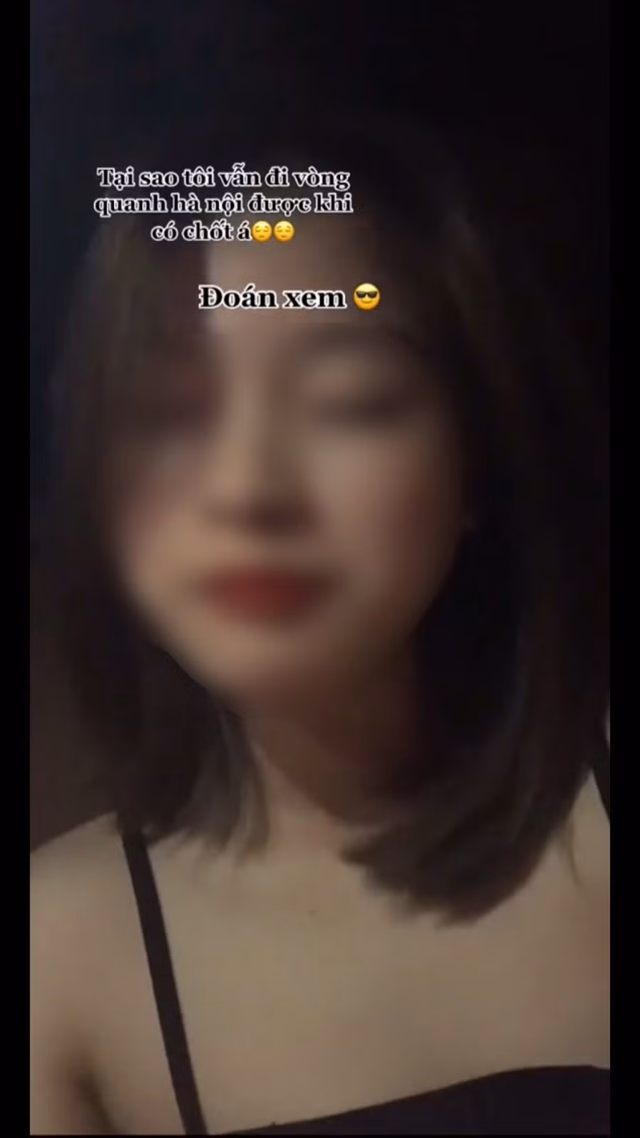 Được biết, cô nàng có tên P.N.T, sở hữu kênh TikTok với hơn 21 ngàn người theo dõi. Sau khi nhận về nhiều ý kiến trái chiều, hot girl TikTok này đã xoá đoạn clip trên và chỉnh chế độ tài khoản của mình thành riêng tư.