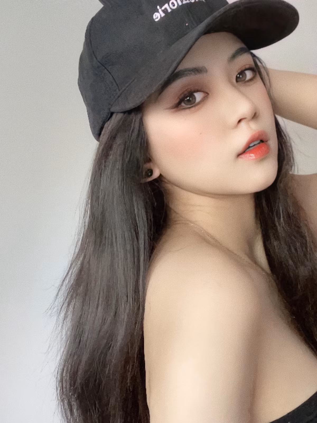Khánh Ngọc hiện tại là một KOL với hơn 218.000 lượt theo dõi trên Instagram, Facebook có 23.800 người theo dõi.