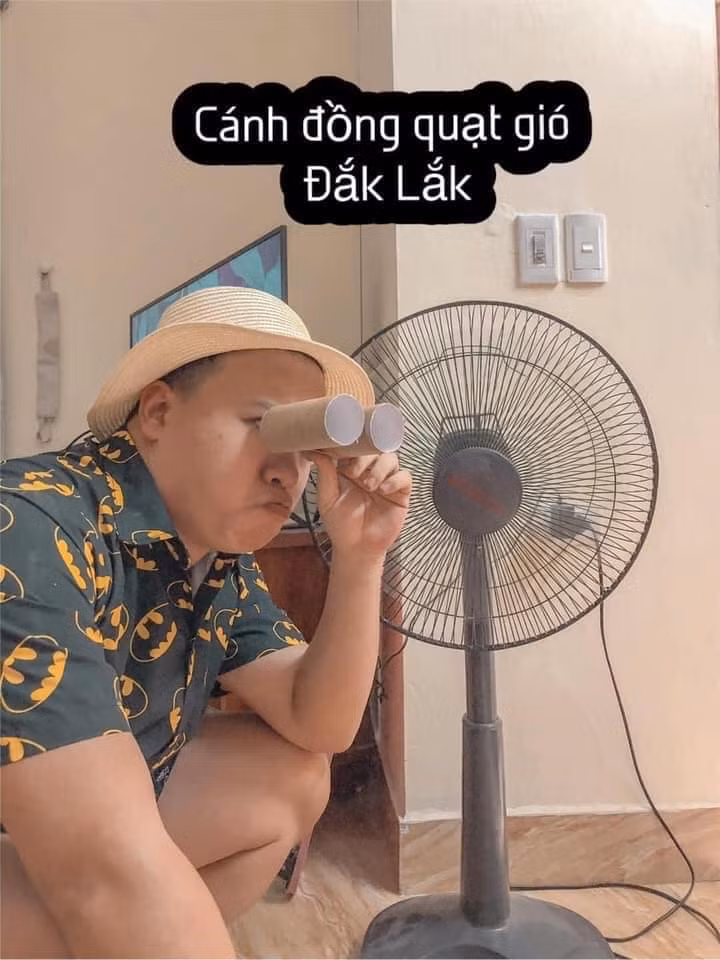 Bộ ảnh hài hước này đã nhanh chóng nhận được sự ủng hộ tích cực của netizen, hầu hết đều cảm thấy đúng với tâm trạng ngay lúc này khi phải ở nhà chống dịch quá lâu.